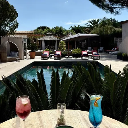 La Dune, & Nuxe Hotell Gassin